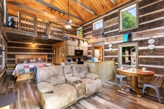 Sheriffs Cabin - 1