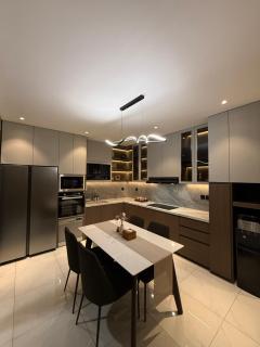 Chateau Lumiere KBP - 9