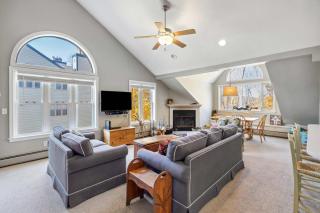 Okemo Winterplace 2BR Loft Family Ski Getaway - 9