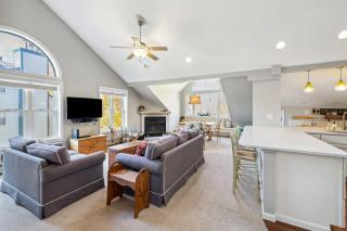 Okemo Winterplace 2BR Loft Family Ski Getaway - 2