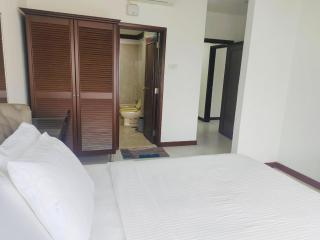 Penthouse Duplex with KLCC Views At Times Square - 4