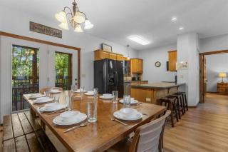 Kemper's Cabin in the Ozarks - Onsite amenities - 1