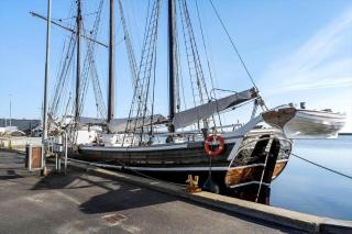 8852 Hvide Sande - Toldbodgade 3 - 5