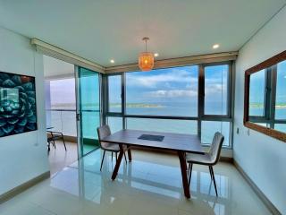 Visitors Allowed - Ocean View - 28th Floor - 6