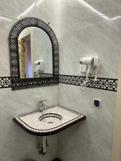 Hotel Almas Meknes - 7