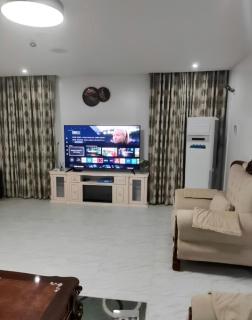 Luxury Semi-Detached 3-Bedroom Duplex - 6