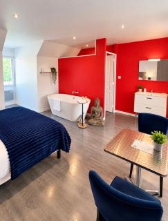Aux Charmes - Suites Prestige et Petit Déjeuner en chambre - Cote d Opale - 8