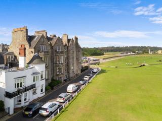 Stay on the 18th - Luxurious St Andrews Apartment - 5