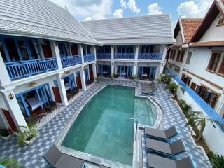 New Century Hotel & Travel - 6