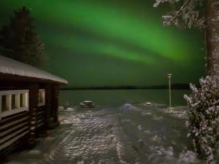 Red Fox Wilderness Cabin & Northern Lights - 9