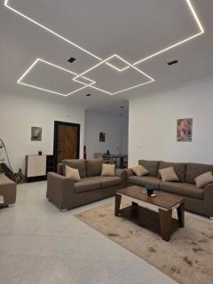 Stylish 2BR Apartment on Hurghada Corniche - 2