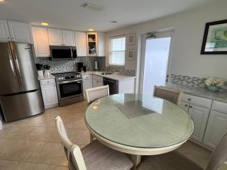 Villa C12 - Discover Your Coastal Escape | FREE CANCELLATION* - 8