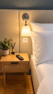 Zurich Old Town Guesthouse - 2