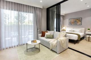 Legendary 1BR Pool Access Private Terrace - 9