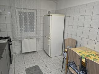 MICO's apt - 5