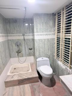 Cozy Apartment for Unmarried Couple in Uttara - 5
