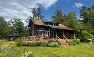 Spectacular Views, Private River Access Home - 5