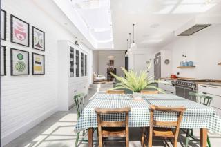 Veeve - The Thameside Townhouse - 3