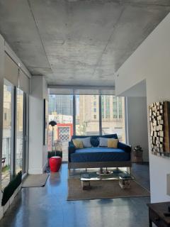 Pop Art Sunlit Apartment Prime Miami Pool Free Parking - 5