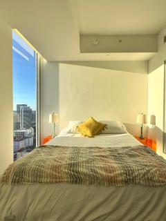 Elevated Elegance Luxe View Pool Free Parking - 3