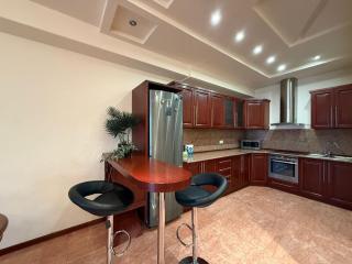Top Location Northern Avenue and Republic Square, 2Bedroom & 2Bathroom BALCONY WITH STUNNING VIEW- CITY CENTER - 3