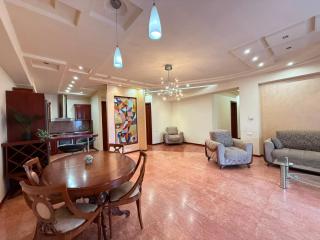 Top Location Northern Avenue and Republic Square, 2Bedroom & 2Bathroom BALCONY WITH STUNNING VIEW- CITY CENTER - 5