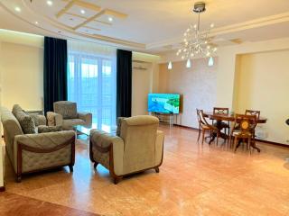 Top Location Northern Avenue and Republic Square, 2Bedroom & 2Bathroom BALCONY WITH STUNNING VIEW- CITY CENTER - 7