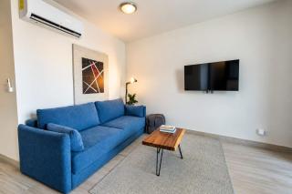 One-Bedroom Apartment with Private Balcony - 9