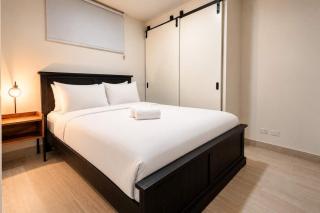 One-Bedroom Apartment with Private Balcony - 6