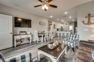 Branson Getaway Near SDC, TRL with views of Strip - 0