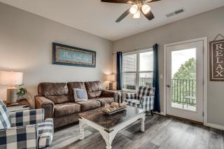 Branson Getaway Near SDC, TRL with views of Strip - 9