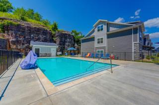 Branson Getaway Near SDC, TRL with views of Strip - 7