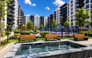 Cozy Nest Modern Apartment with Free Parking and Terrace - 0