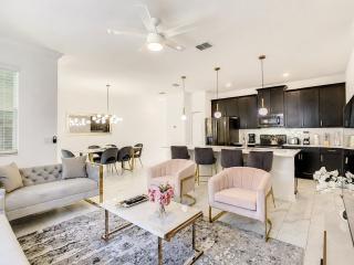 Dreamy Disney Thematic 4BR with Private Pool - 8