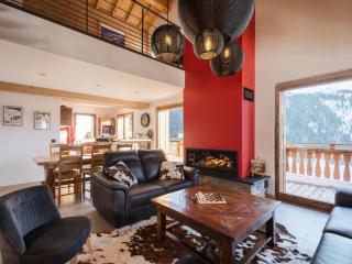 Chalet 4★, 12 pers, 5 chambres, terrasses ensoleillées, navette à proximité - FR-1-304-270 - 0