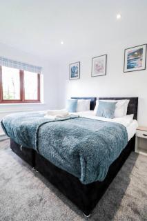 3BR Family Retreat with Free Parking Bexleyheath - 8
