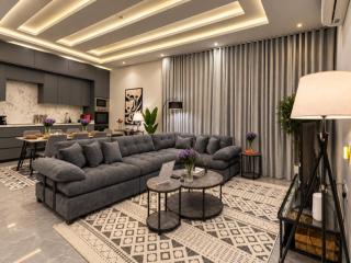 AlJawharah Residence l Luxury 4BR Townhouse - 0