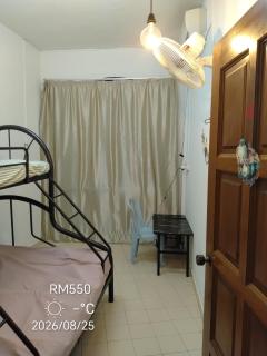 ShortTerm room Rental - 0