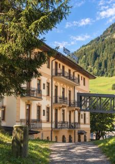 Thermenhotel Krone - inklusive Felsentherme - 8