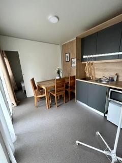 Tynihaus - 1