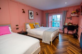 Woollen house - 2