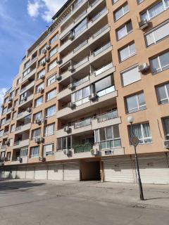 Apartment Sofia with Balcony & Free Parking - 1