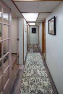 West Seattle 2BR Easy Access to Stadiums & Downtown - 1