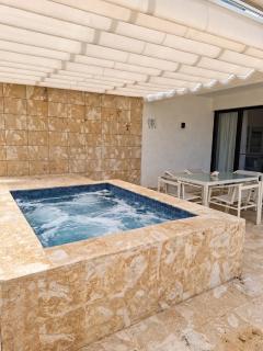 The Beach Crystal Lagoon luxury & private Jacuzzi - Punta Cana - 0