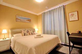 Close to YVR King Sized Private Entrance Suite - 9