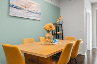 Shoreline: 2BR Condo Near Downtown The Bay and Wineries - Traverse City - 1