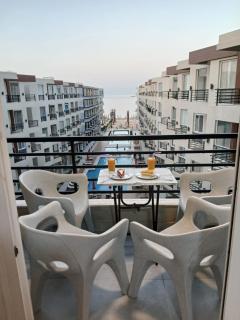 Romantic Room - 2