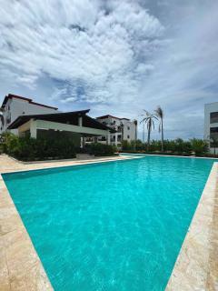 Large Holiday VILLA 4BR Sleeps 13 Pool BBQ Double terrace Kids Play area - 3