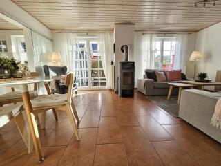 Skipper Asterix Greetsiel für max. 4 Personen - Haustiere herzlich willkommen, direkt am Hafen - Greetsiel - 7