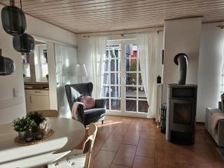 Skipper Asterix Greetsiel für max. 4 Personen - Haustiere herzlich willkommen, direkt am Hafen - Greetsiel - 2
